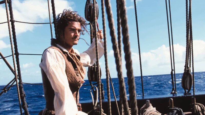     Орландо Блум в фильме «Пираты Карибского моря: Проклятие Черной жемчужины». Кинопоиск