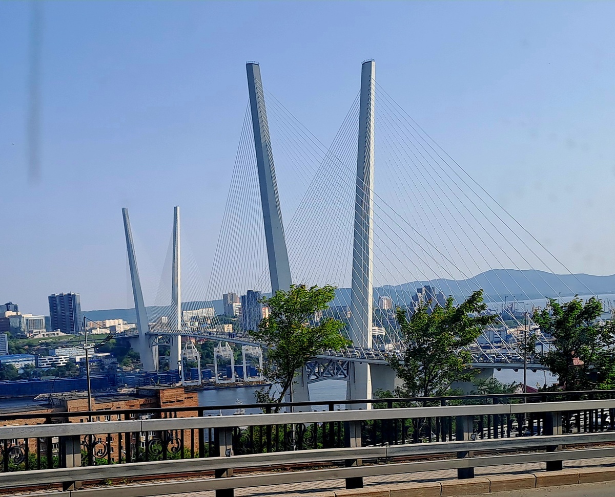 Золотой мост