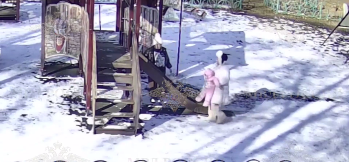 Гости из Средней Азии решили зарабатывать, распространяя наркотики. Фото: МВД России