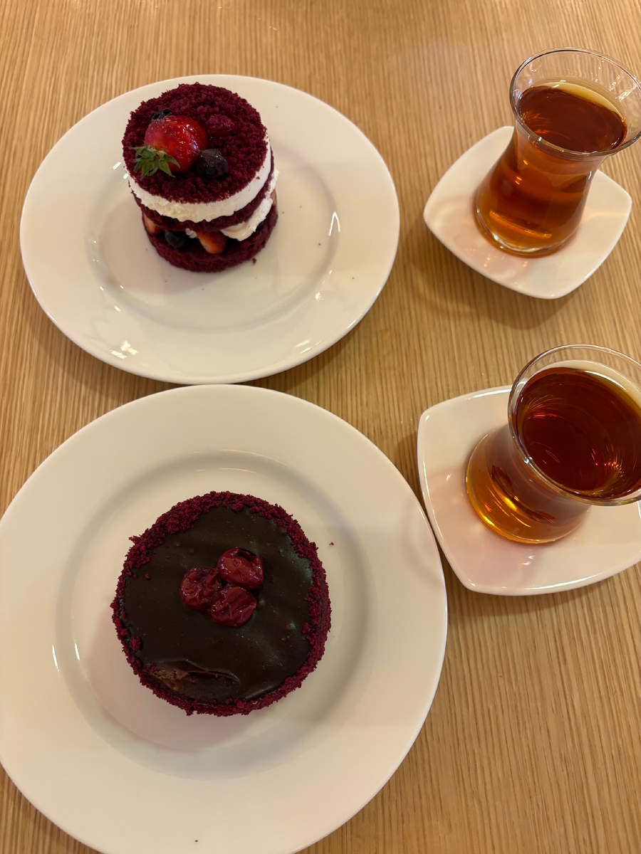 Чаепитие в Стамбуле. Турция. Фото из личного архива 