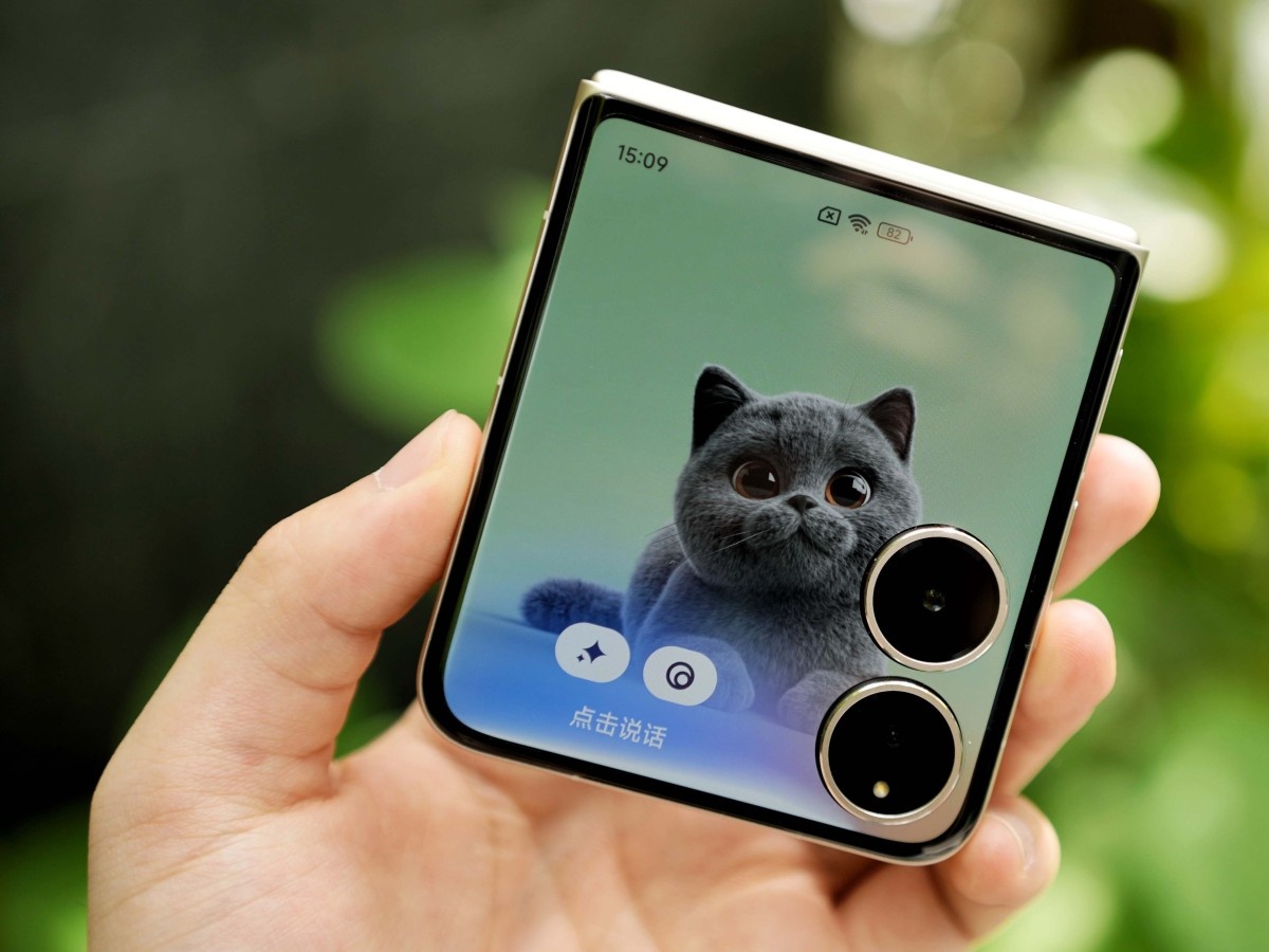    Обзор Xiaomi Mix Flip 2: развитие успешной идеи глазами зарубежных СМИ