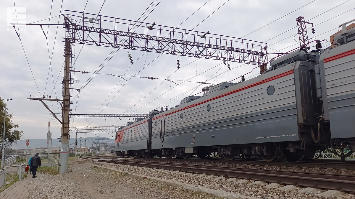     Пригородные поезда Красноярска будут ходить по новому расписанию