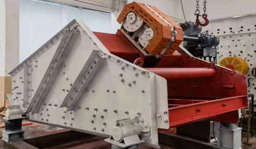 Примеры поставленных Инженерно-коммерческим центром виброгрохотов с площадью просеивающей поверхности менее 12 м2 (в транспортных габаритах)