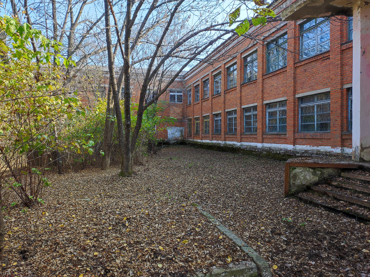 Учебный корпус.