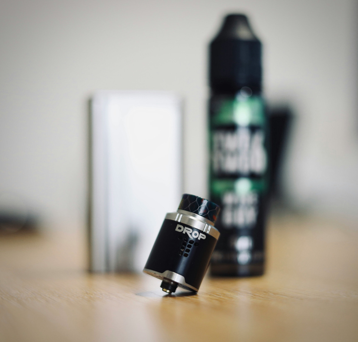 Аккумулятор должен быть либо разряжен, либо отсоединён. Фото: Sierra Alpha Juliet / Unsplash