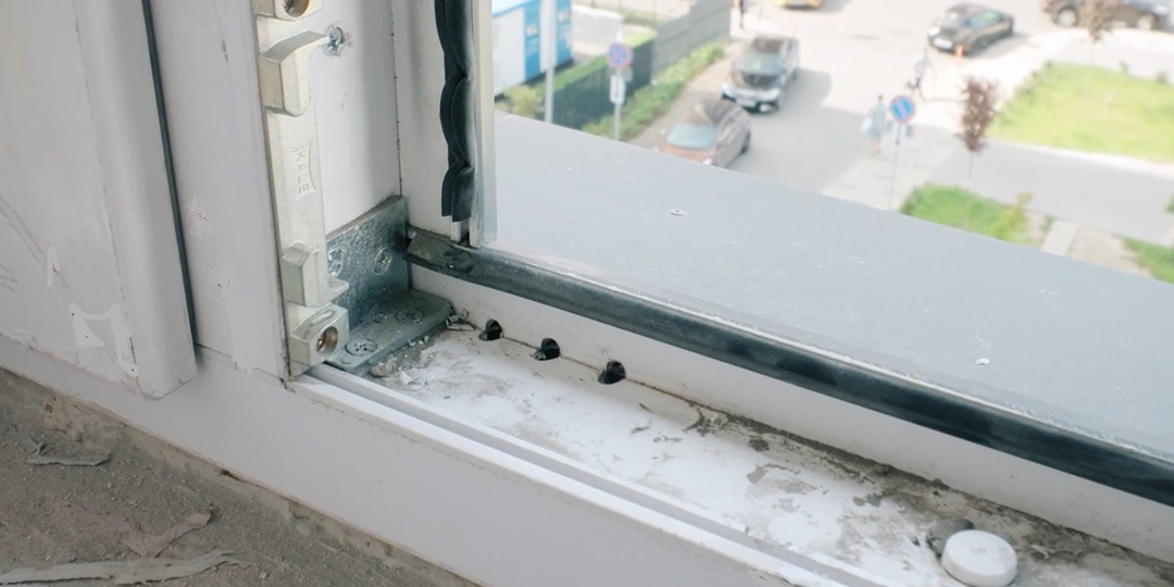 Как сэкономить на пластиковых окнах и не потерять в качестве?