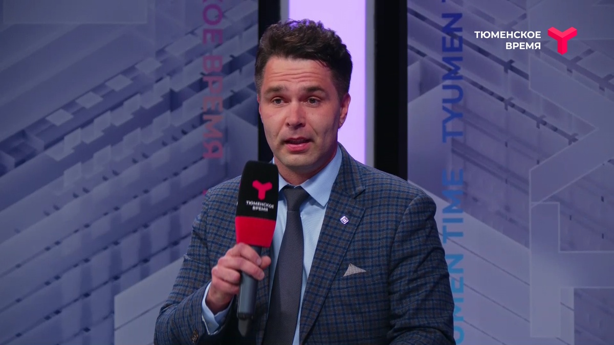 Максим Шляпников, автоспортсмен