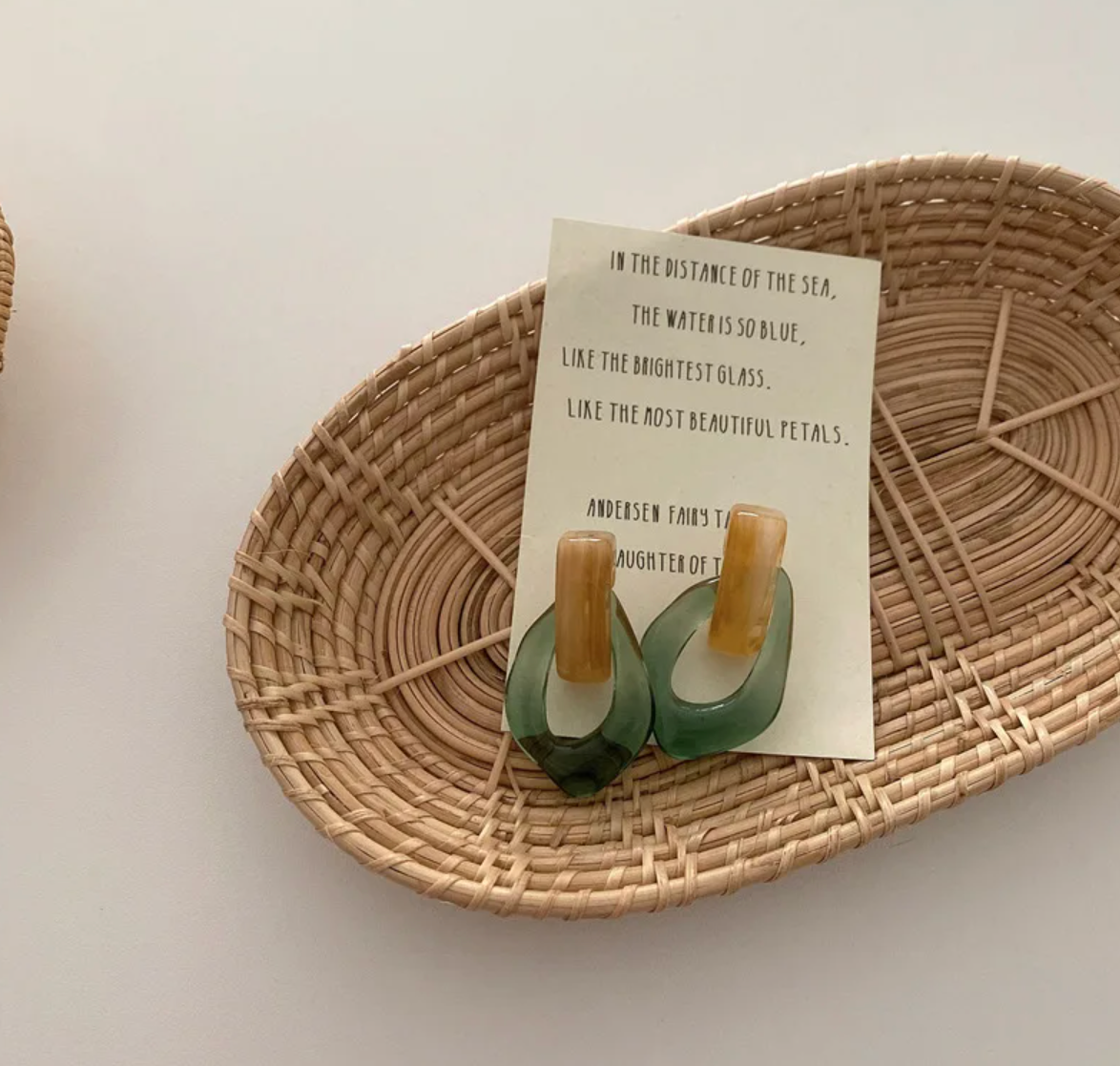 Серьги-кольца MOONBIFFY прозрачные пластиковые