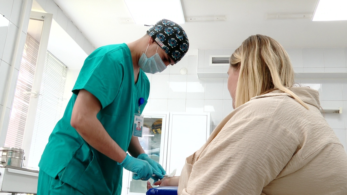 Махмуд Али - медицинский брат взрослой поликлиники ОКБ № 2