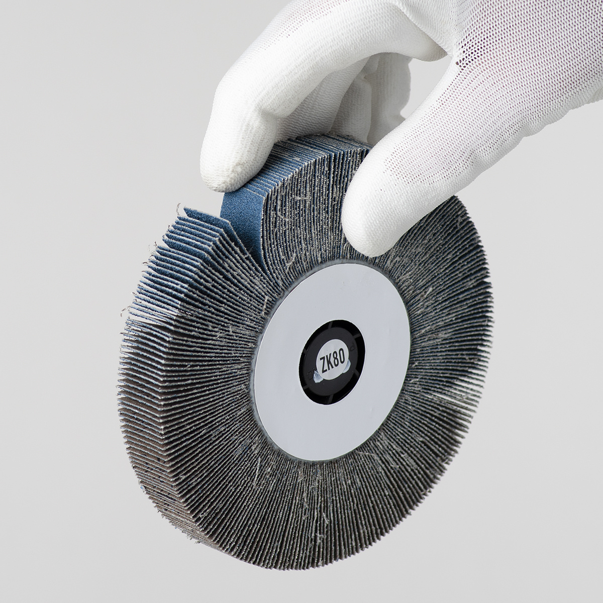 Лепестковый радиальный круг