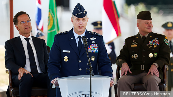     Фото: REUTERS/Yves Herman   
 Текст: Дмитрий Зубарев