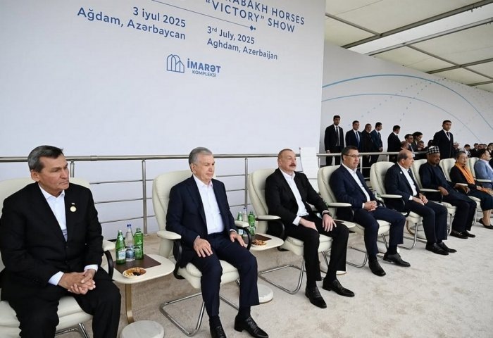 Культурная программа в рамках 17-го саммита Организации экономического сотрудничества (ОЭС), 3 июля 2025 года, Ханкенди, Азербайджан. (Фото: Пресс-служба Президента Азербайджана)