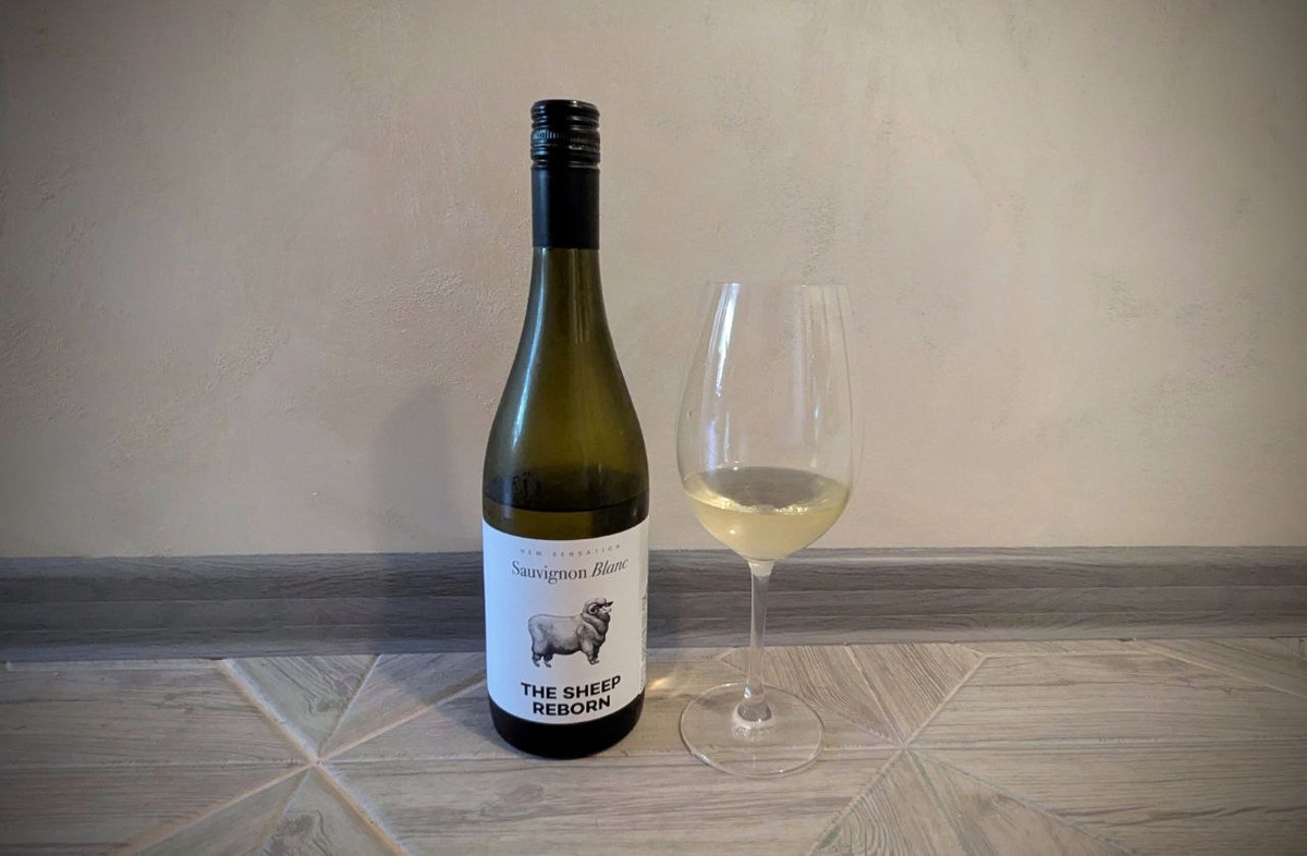 Испанское вино The Sheep Reborn Sauvignon Blanc