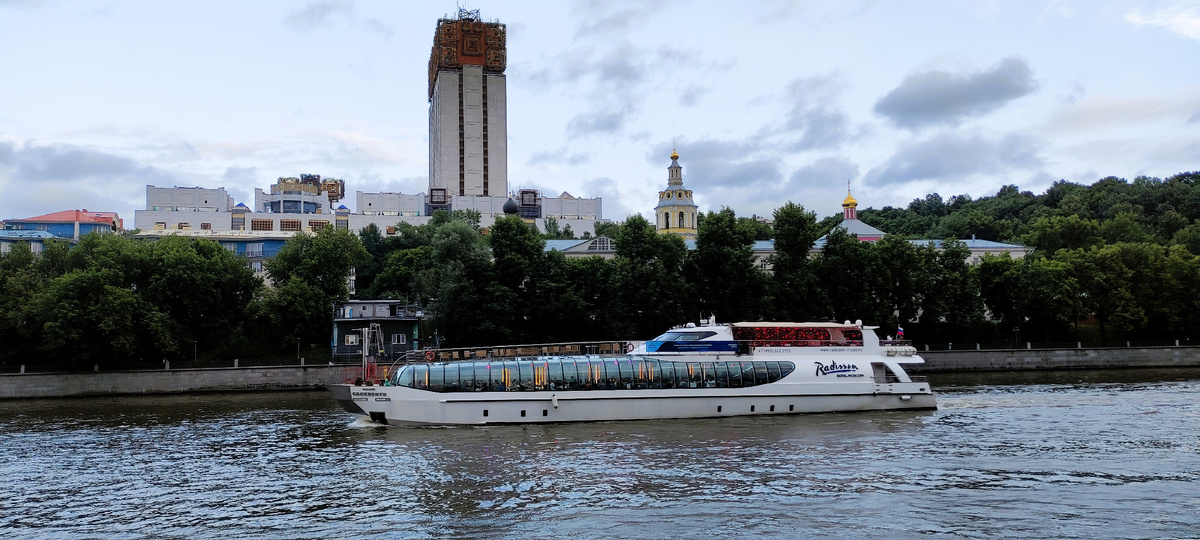 Вид на Москву-реку. Фото автора статьи.