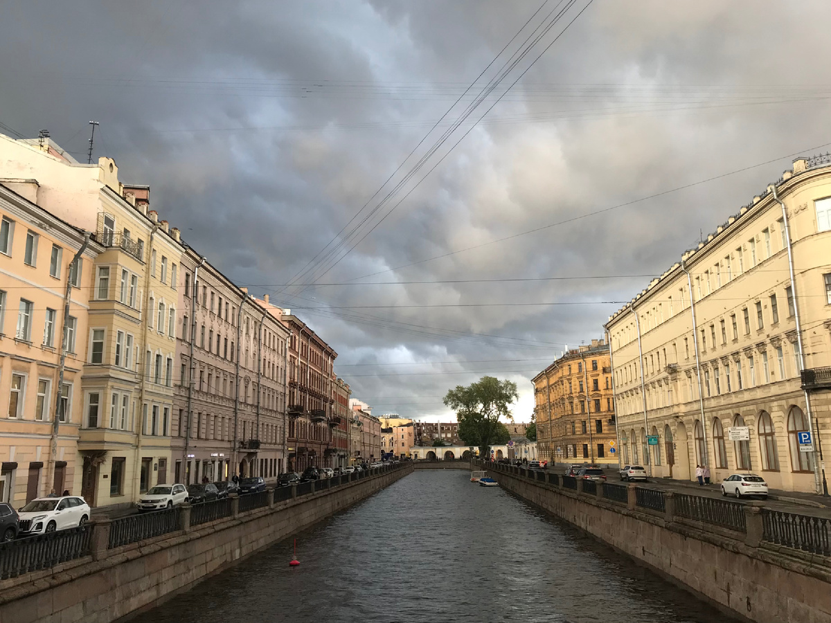 Канал Грибоедова. Дождь. Фото автора