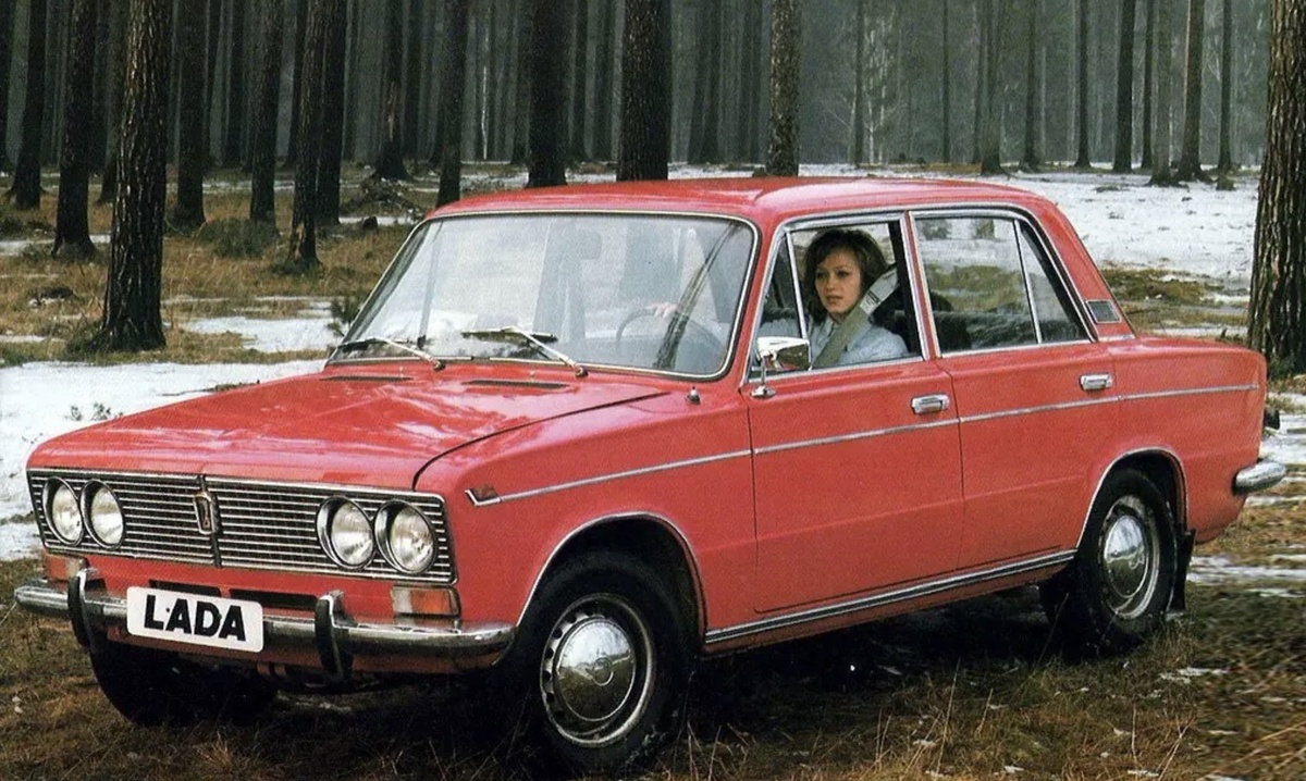 ВАЗ-2103