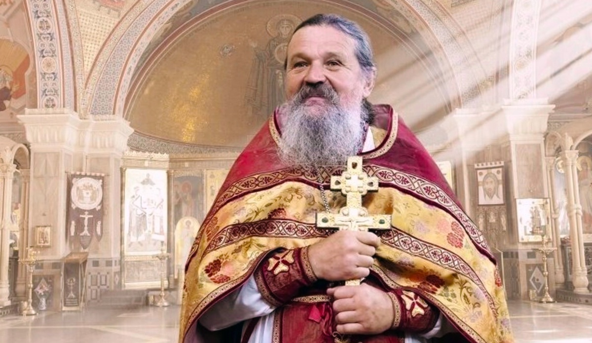 Андрей Лемешонок — протоиерей, настоятелей Свято - Елисаветинского Храма (г. Минск), писатель, проповедник.