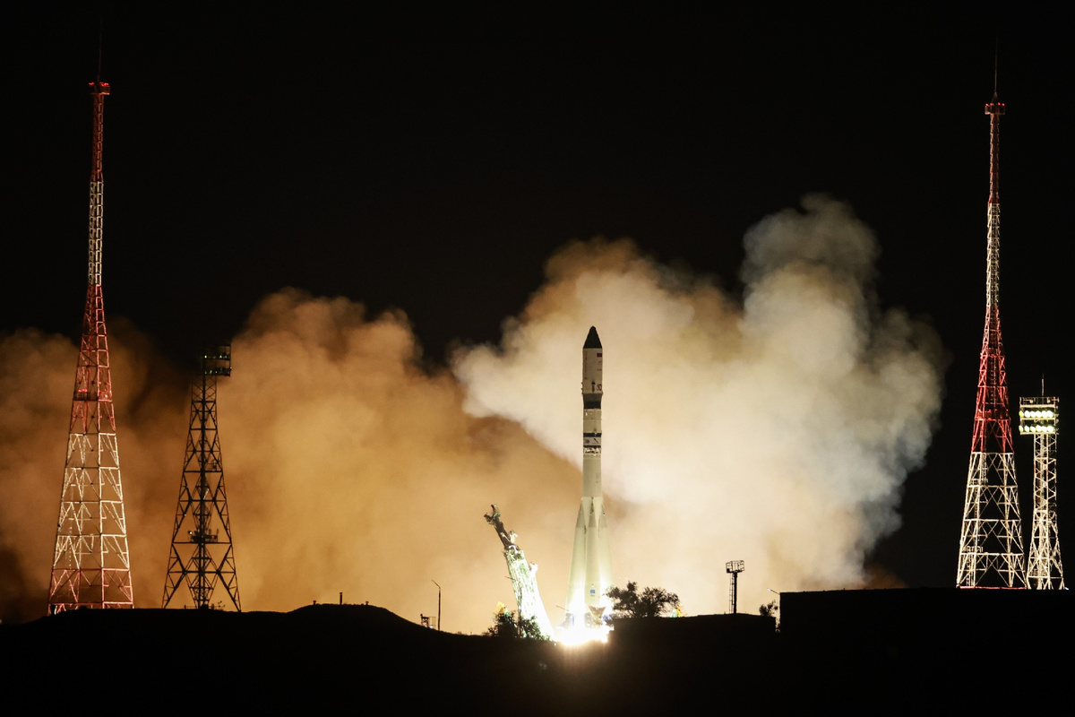 Пуск ракеты-носителя «Союз-2.1а» с грузовым кораблём «Прогресс МС-31»