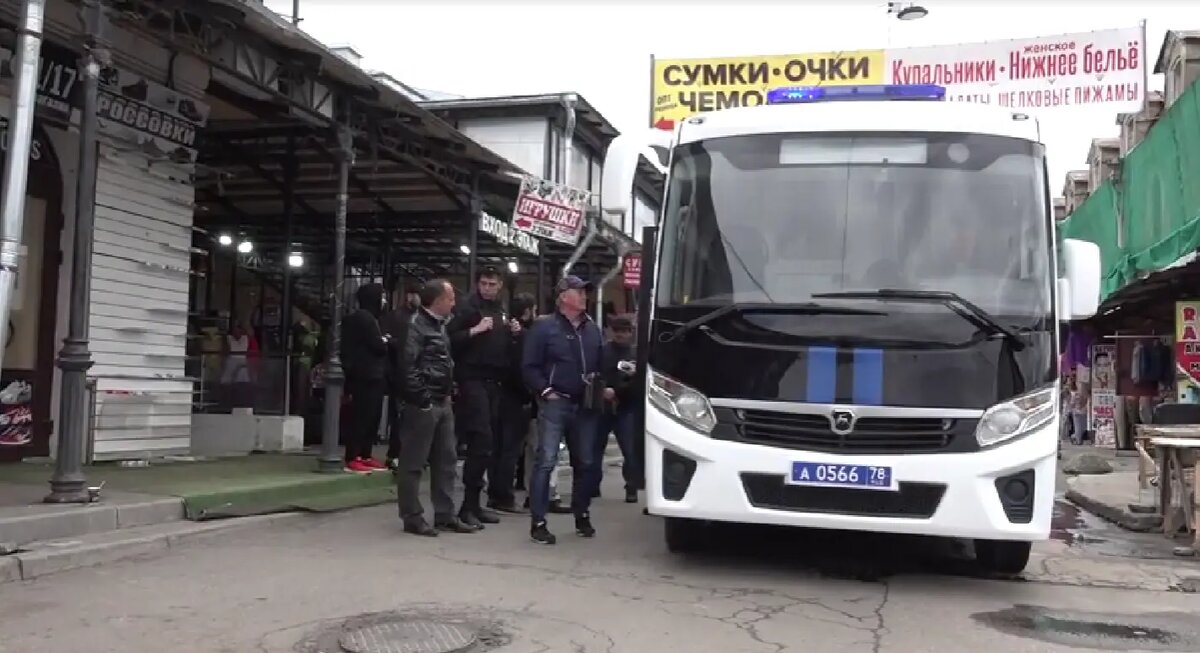    Фото: стоп-кадр видео от пресс-службы ГУ МВД по Петербургу и Ленобласти