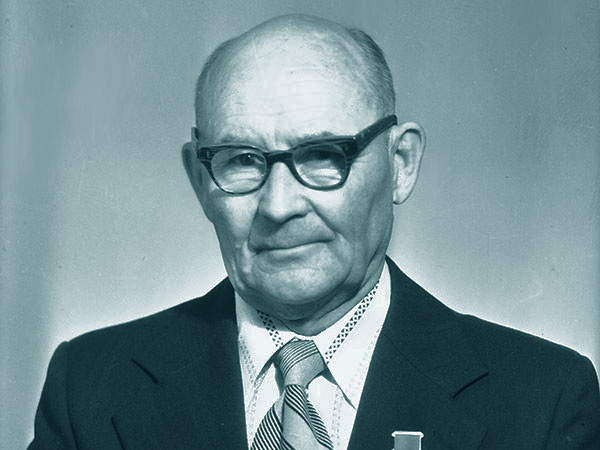 Николай Макаров