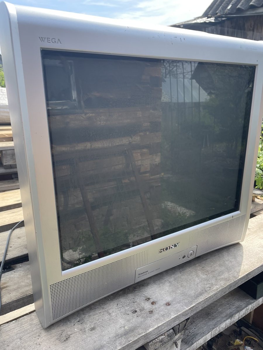 Вид спереди