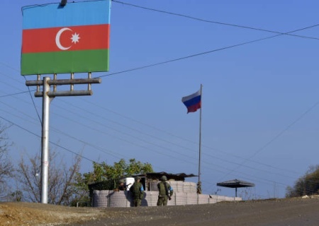    Провокация для открытия второго фронта. Что стоит за обострением отношений между Россией и Азербайджаном? Мнение Артура Атаева