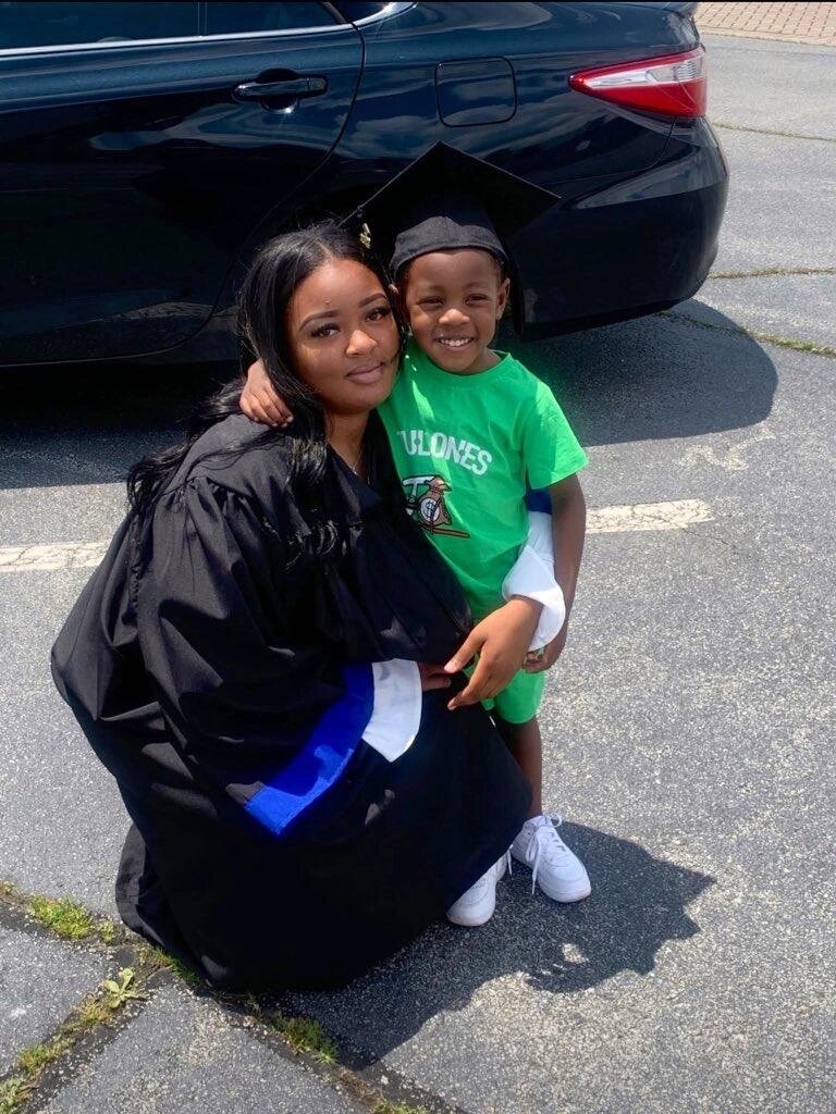 Адриана со старшим сыном