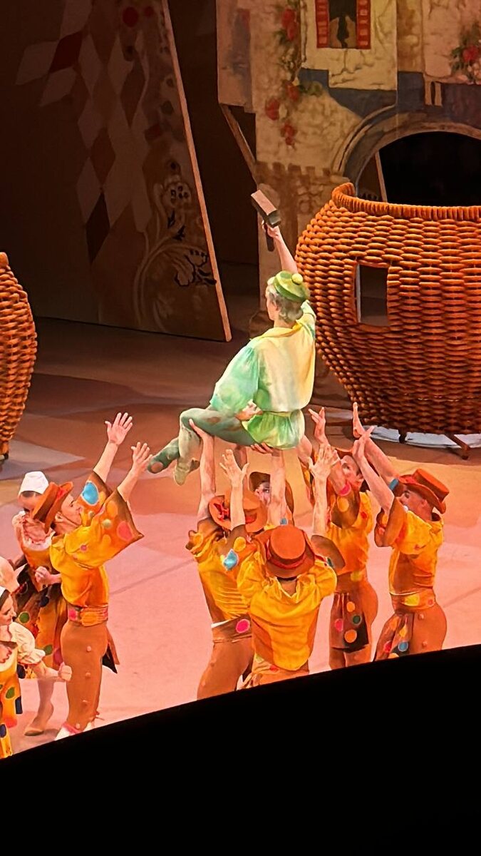 Виноградинка — Данила Клименко.