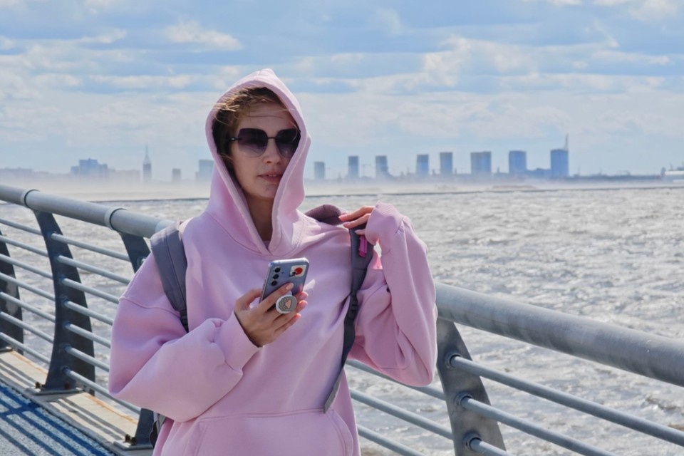    Ветер скоростью 15-20 м/с сохранится до позднего вечера. Алексей БУЛАТОВ