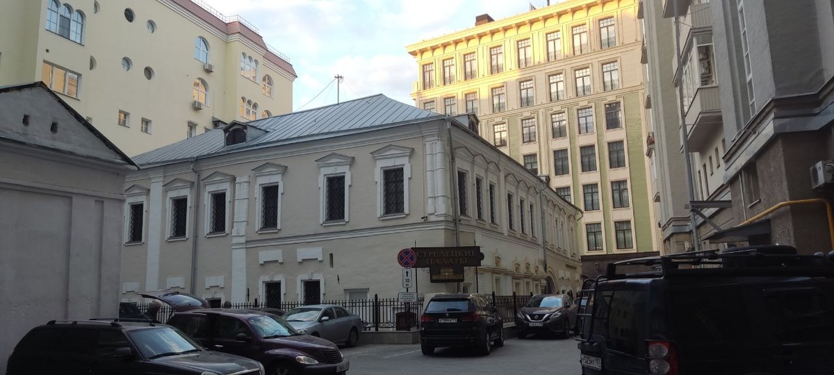 А вот так палаты выглядят сегодня, конечно кое-что в них изменилось.)