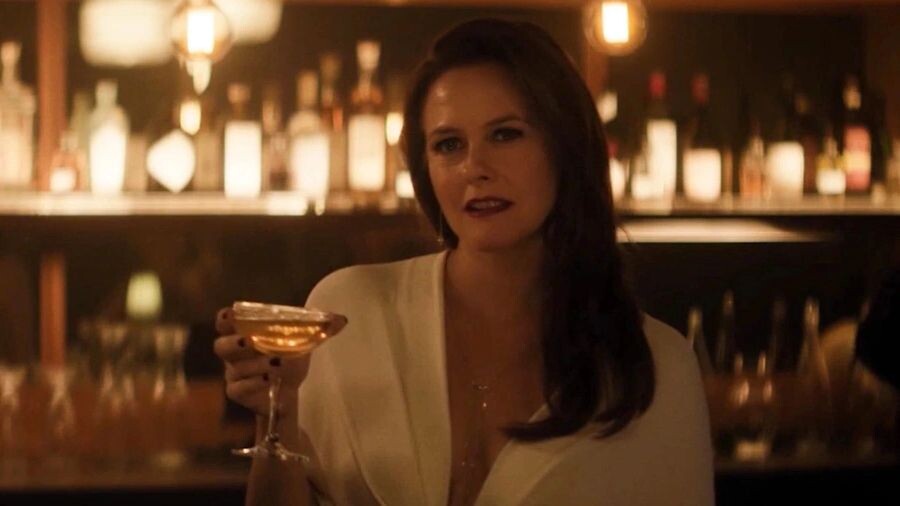    Кадр из трейлера фильма «Горячая штучка»/Great Escape/Yale Productions/«Парадиз»/kinopoisk.ru