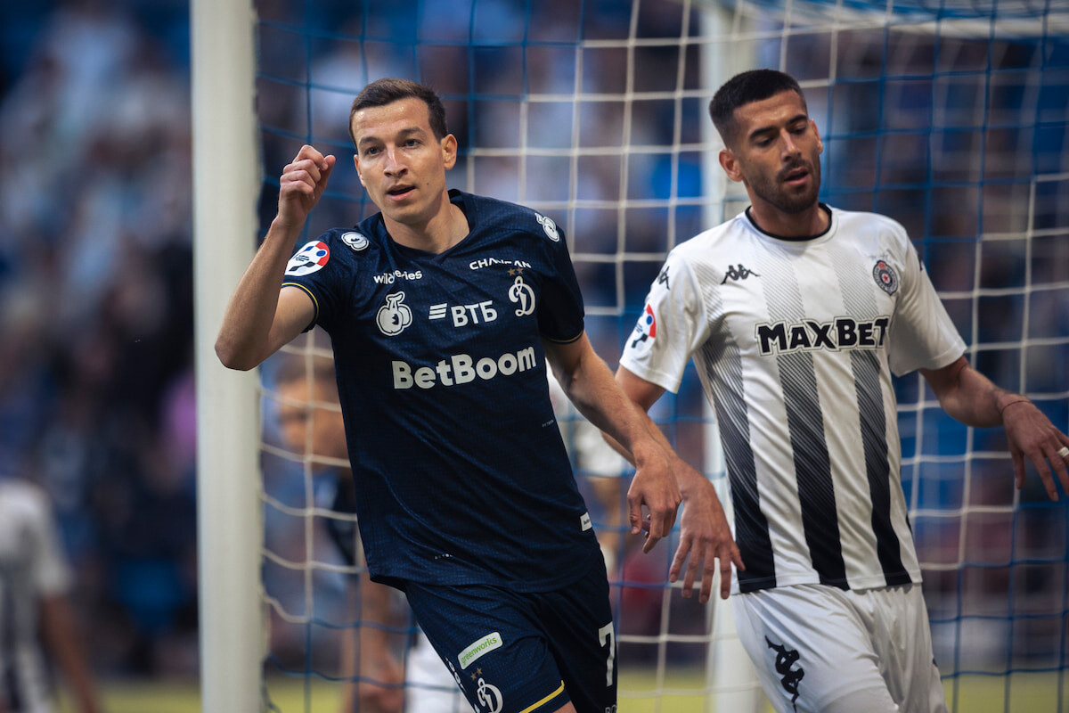 Денис Макаров