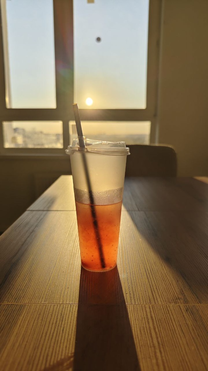 Новая светлая кухня