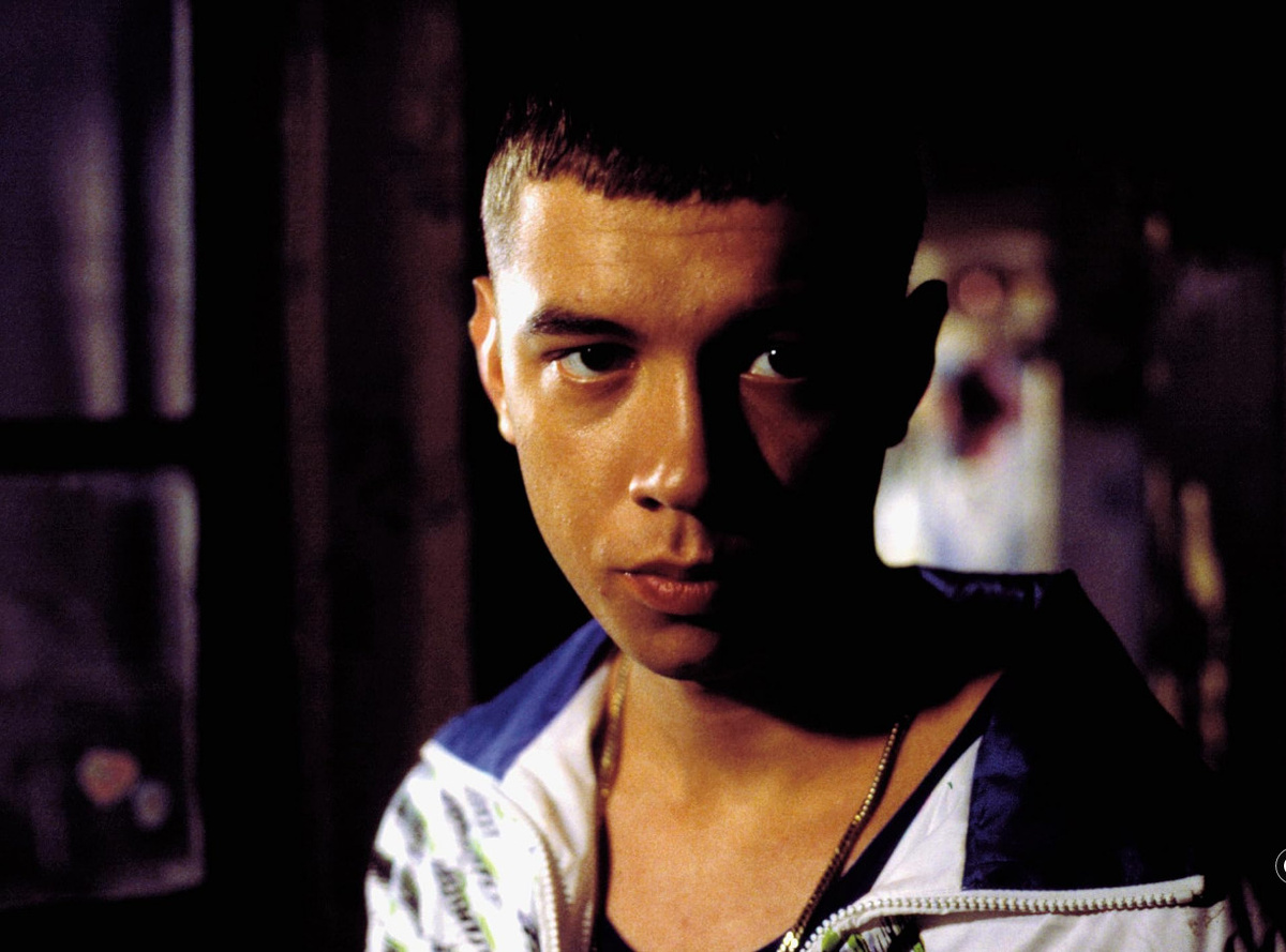 Кадр из фильма «Раны» (1998)