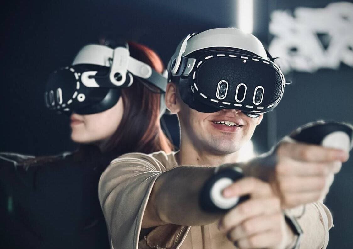 Клуб виртуальной реальности escape.