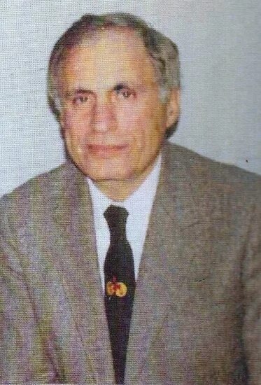 Штейн Эдуард https://avatars.mds.yandex.net/i?id=9c30a760d48391bdac8b77f14ce41da6_l-4795551-images-thumbs&n=13 