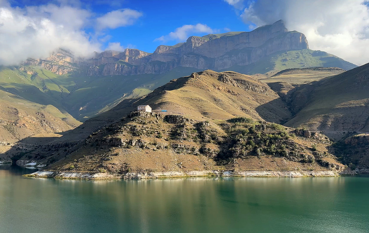 Озеро Гижгит