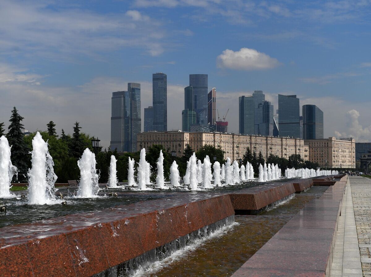    Фонтанный комплекс "Годы войны" на Поклонной горе© РИА Новости / Валерий Мельников