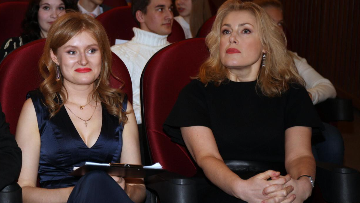    Анна Трегубенко, Мария Шукшина. Фото: Legion-Media