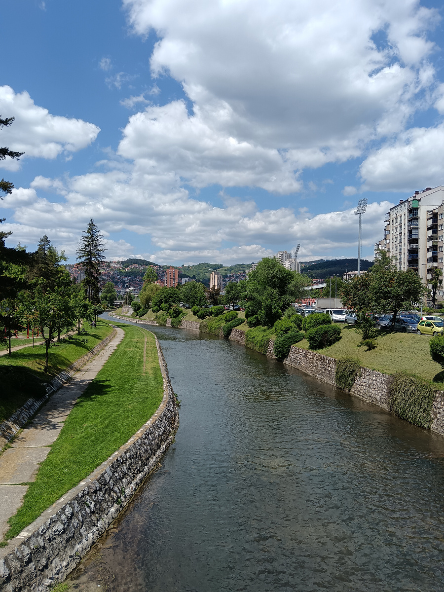 Набережная Великого парка в Ужице.