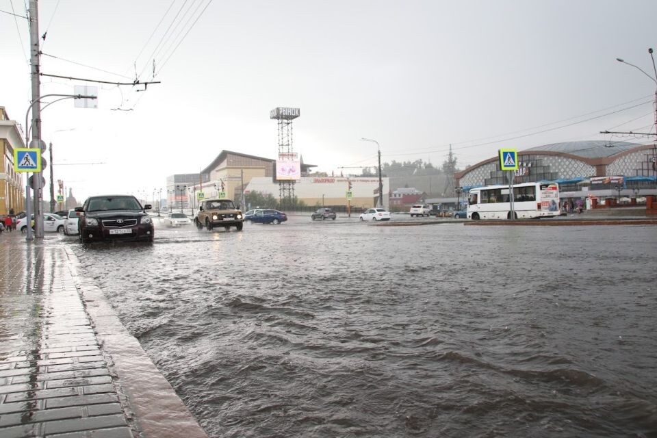    Дождь. Ливень. Потоп. Источник: Виталий Барабаш
