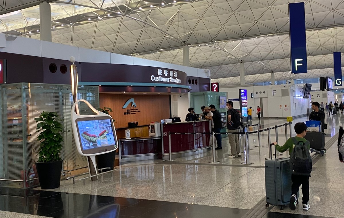 Мобильные операторы связи в аэропорту Гонконга
