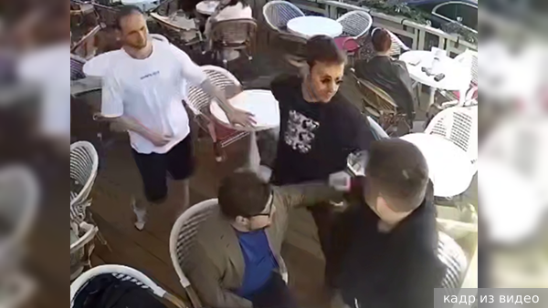     Фото: кадр из видео   
 Текст: Антон Антонов