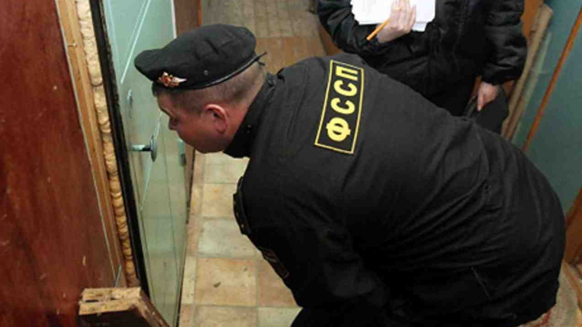 Сначала деньги, потом приставы — вся правда про МФО «Джой Мани»