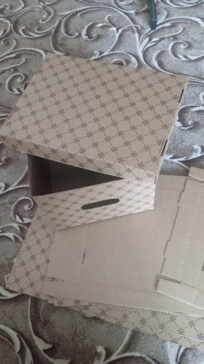 раньше сама делала коробки..а сейчас перешла на эти.