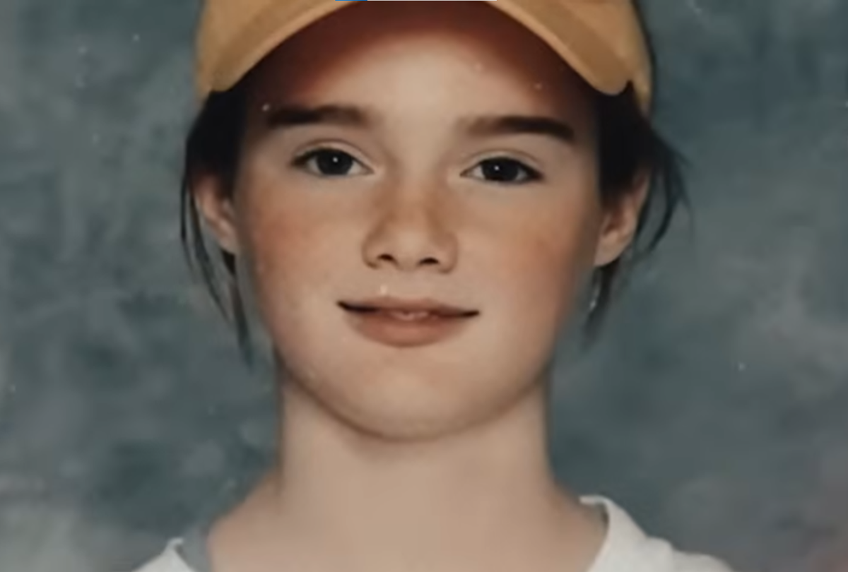 Фото Ханны Г. в детстве. Фото из открытых источников