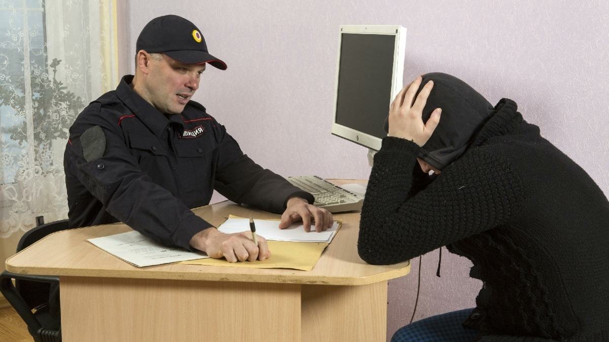 Вас вызывают в полицию из-за долга в МФО?