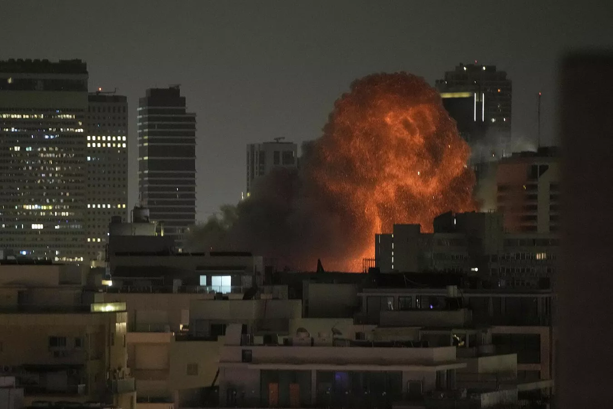 © AP Photo / Leo Correa