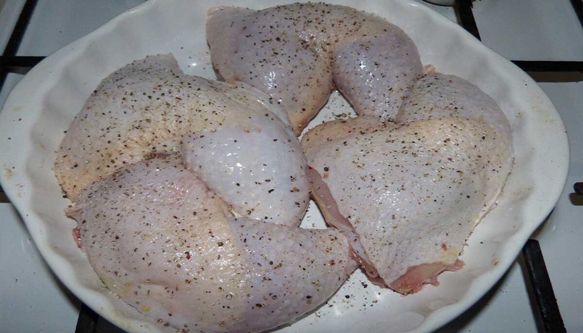 Окорочка, соль, перец