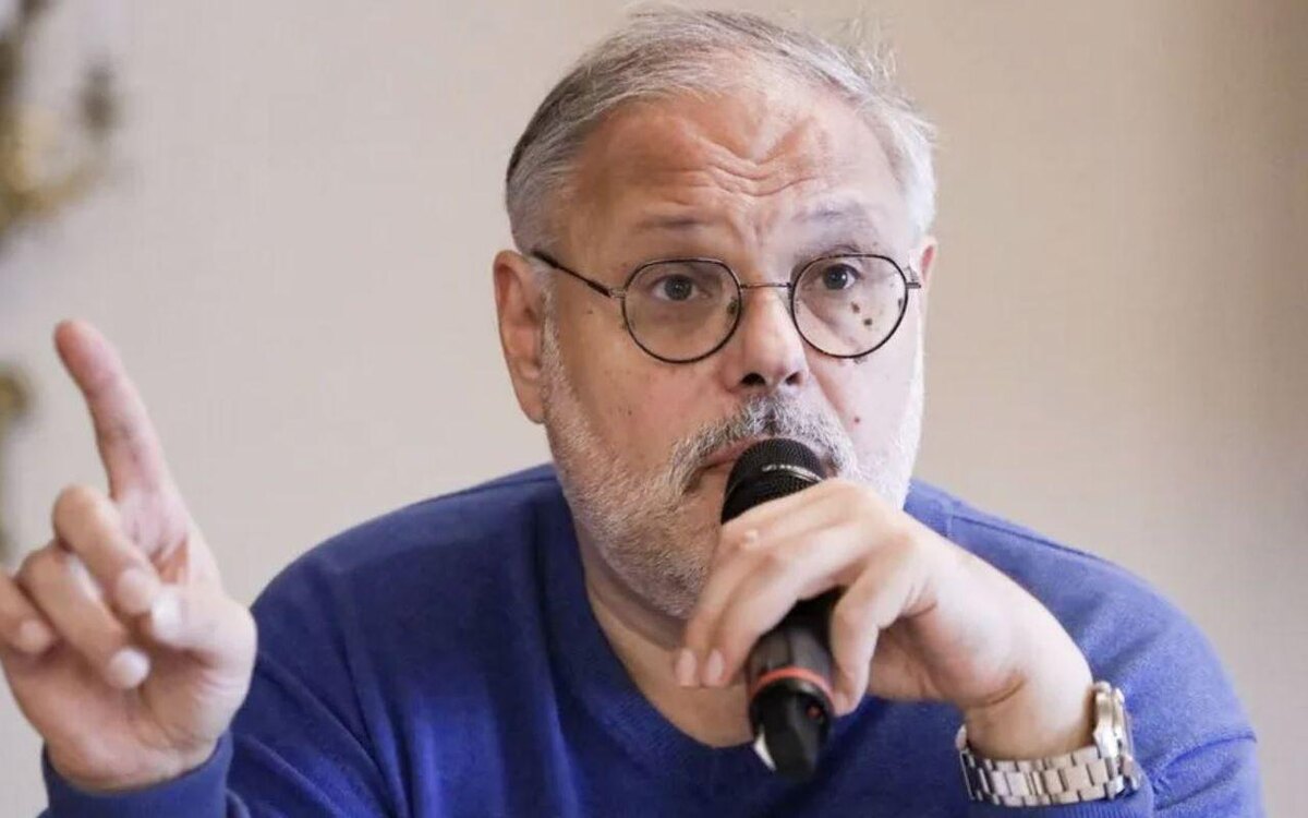 «В таком случае Москва наведёт порядок». Михаил Хазин предсказал будущее Азербайджана и России